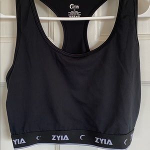 Zyia Active black sports bra size med